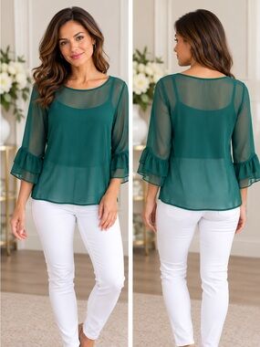 BNWT Jon & Anna sheer top
